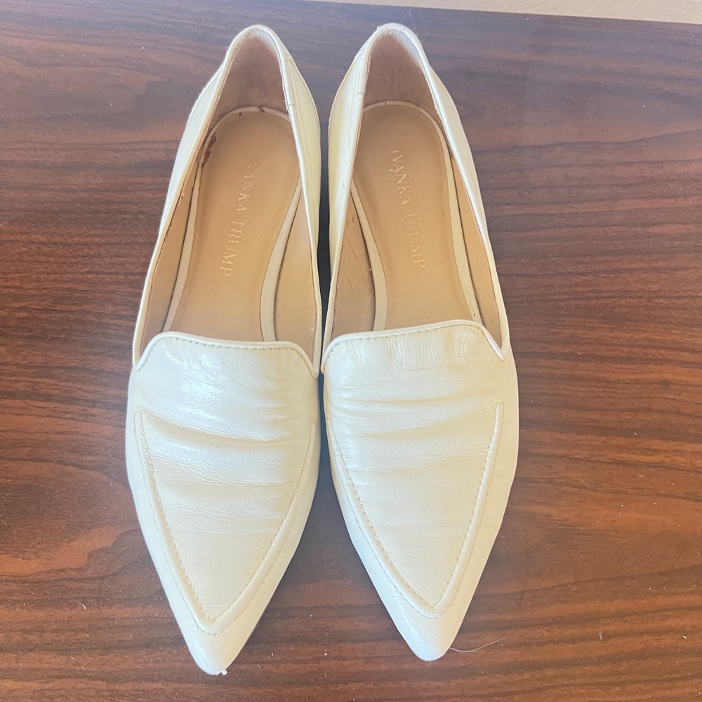 Ivanka Trump Cream Pointed Loafers